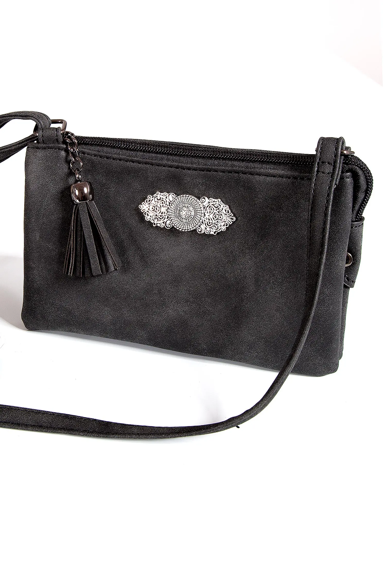 Trachtentasche schwarz klein Kleine Trachtentasche in schwarz zum umhängen