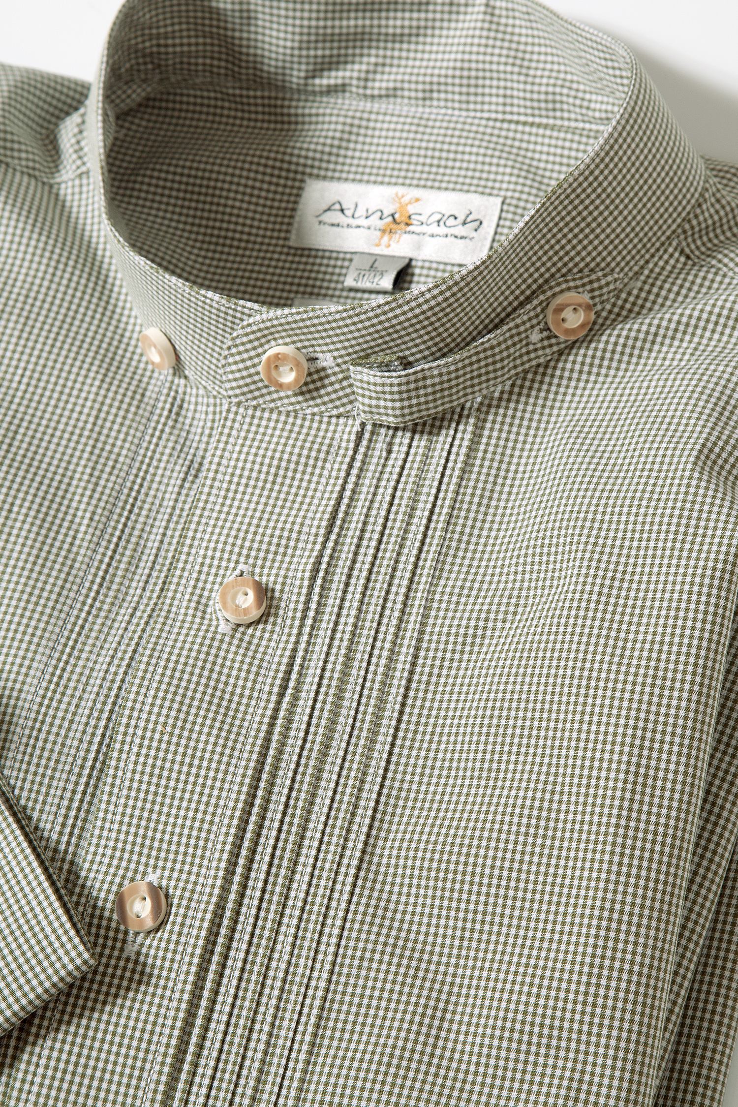 trachtenhemd-slim-fit-oliv-1519-0030-gn6-20-02b-4715-b Trachtenhemd klein kariert in Slim Fit oliv Kragen