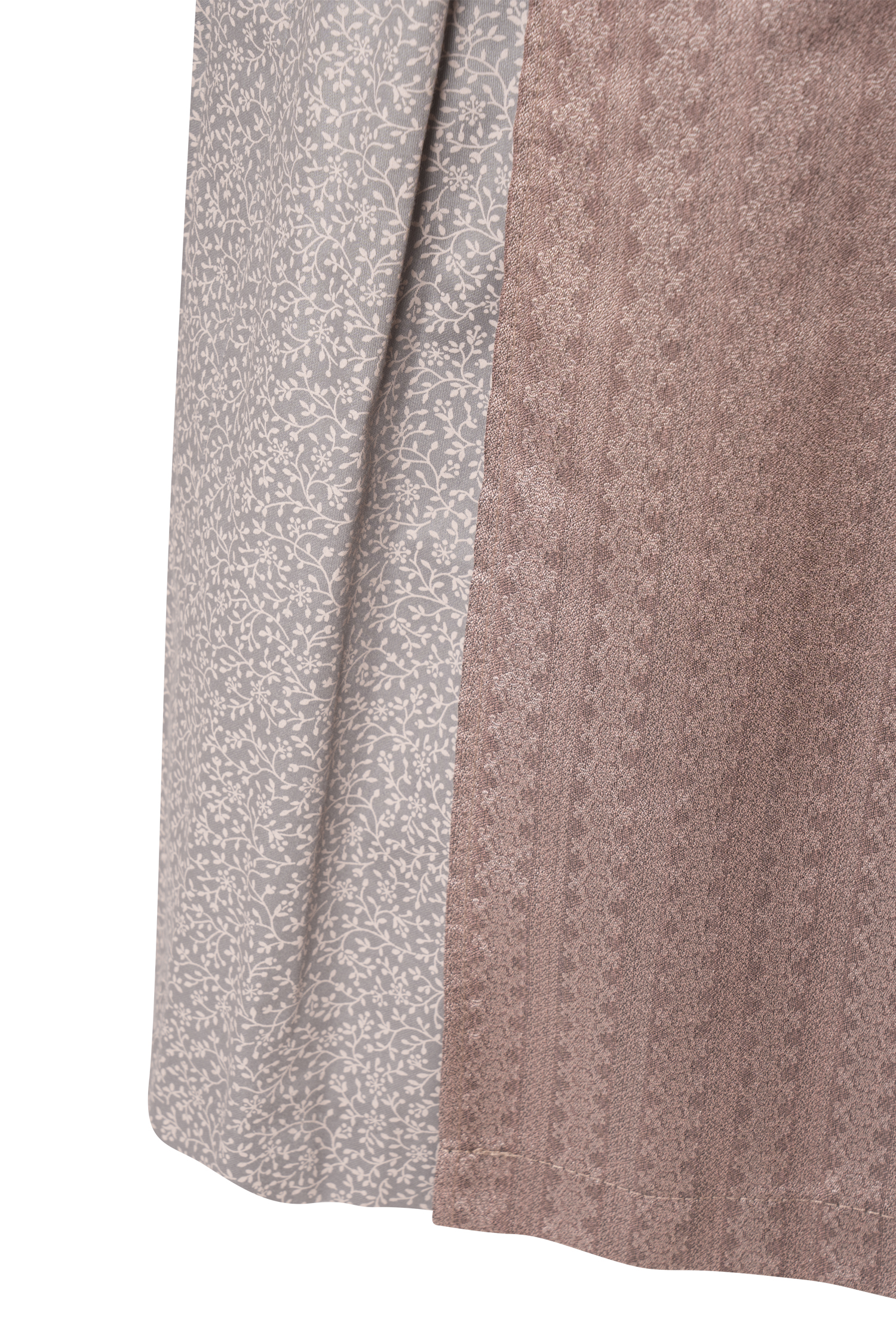 3041-1543-gr4-23-08-10-01672 Dirndl Belinda mit bezaubernder Schürze - Detail Rock