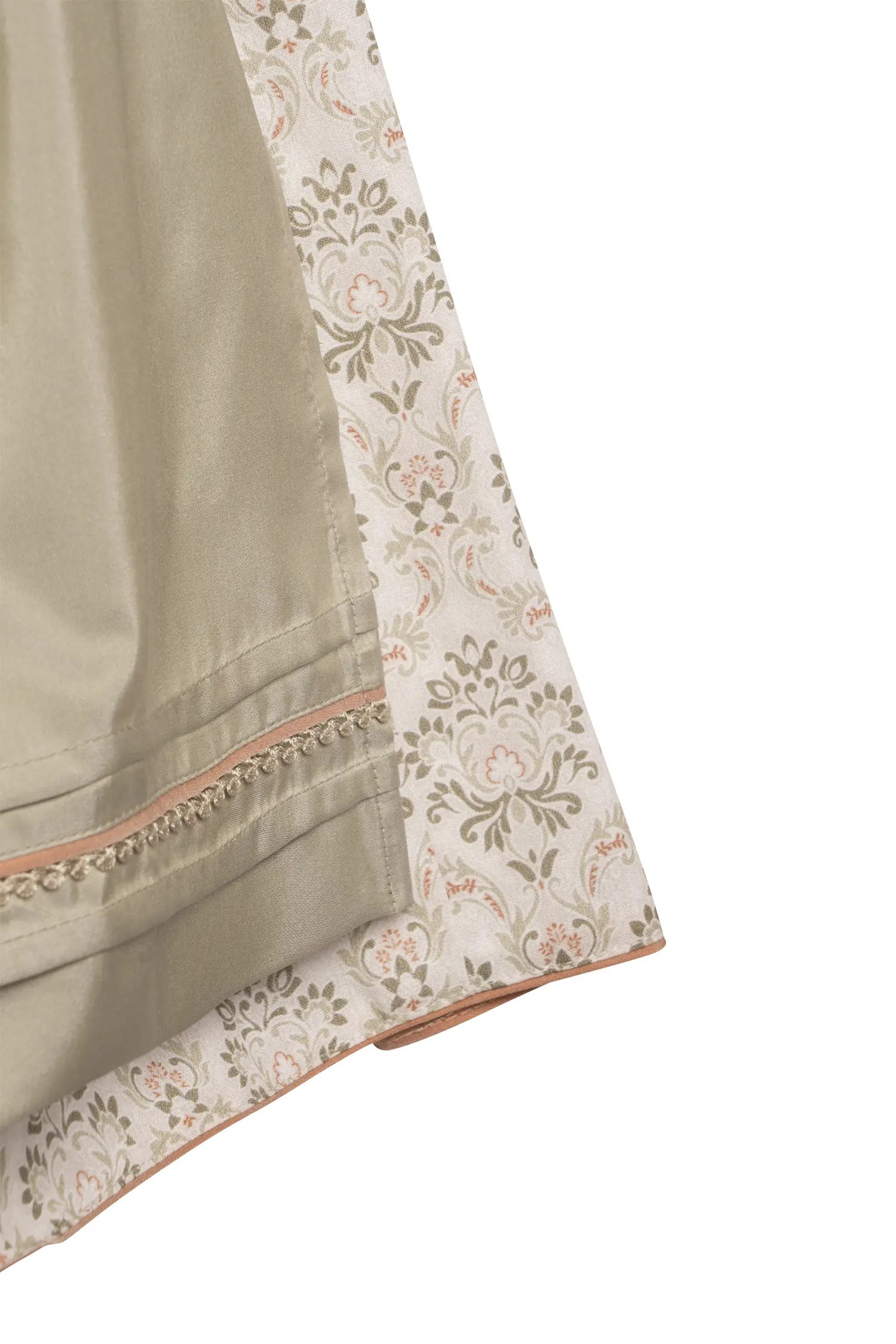 Bergweiss Dirndl in Hellgrün Detail Rock