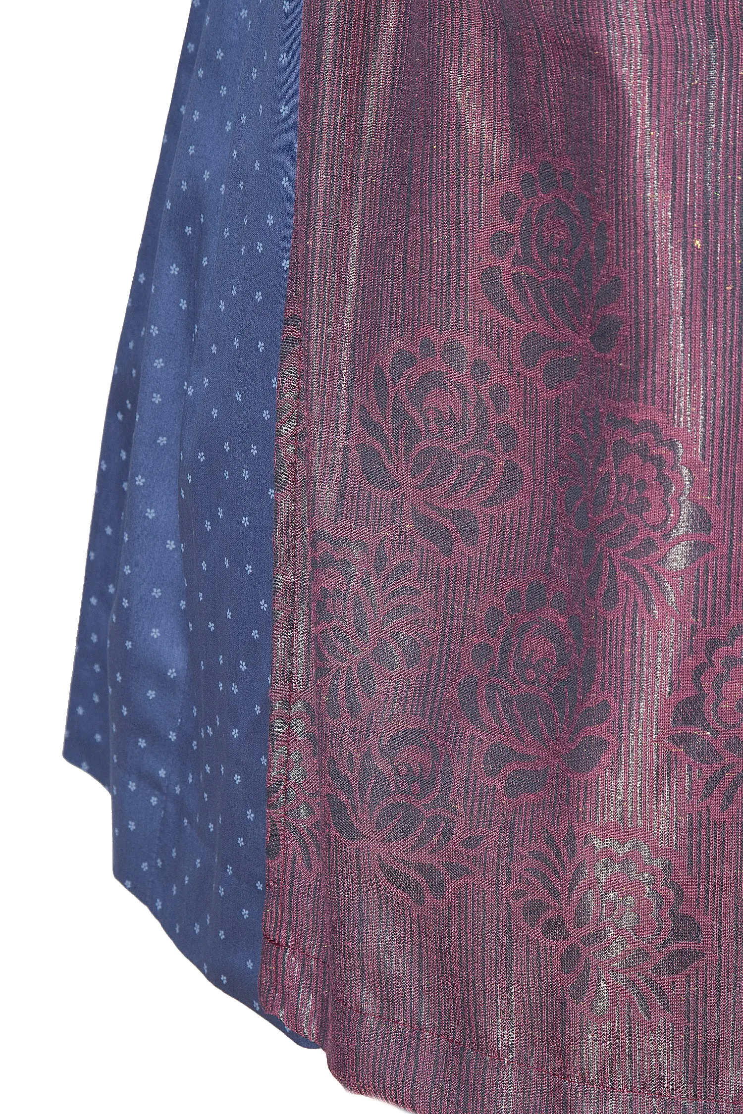 3097-1654-bl9-22-10a-2804 Dirndl in marine mit Blumenmuster - Detail Rock