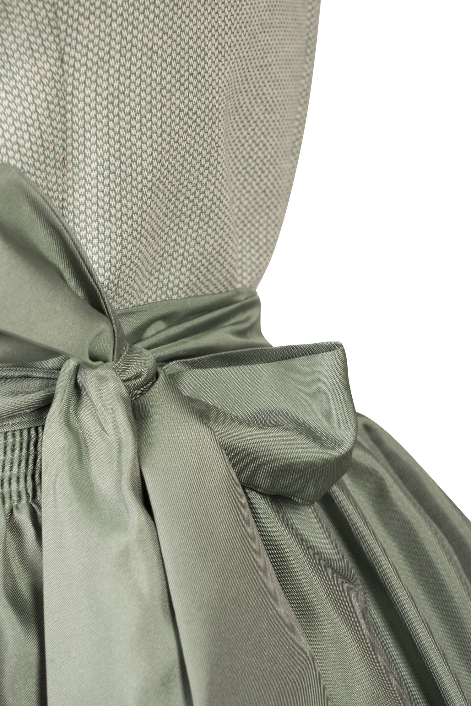 3030-1023-gn3-24-03-1504599 Dirndl Sandra in Grün Detail Mieder