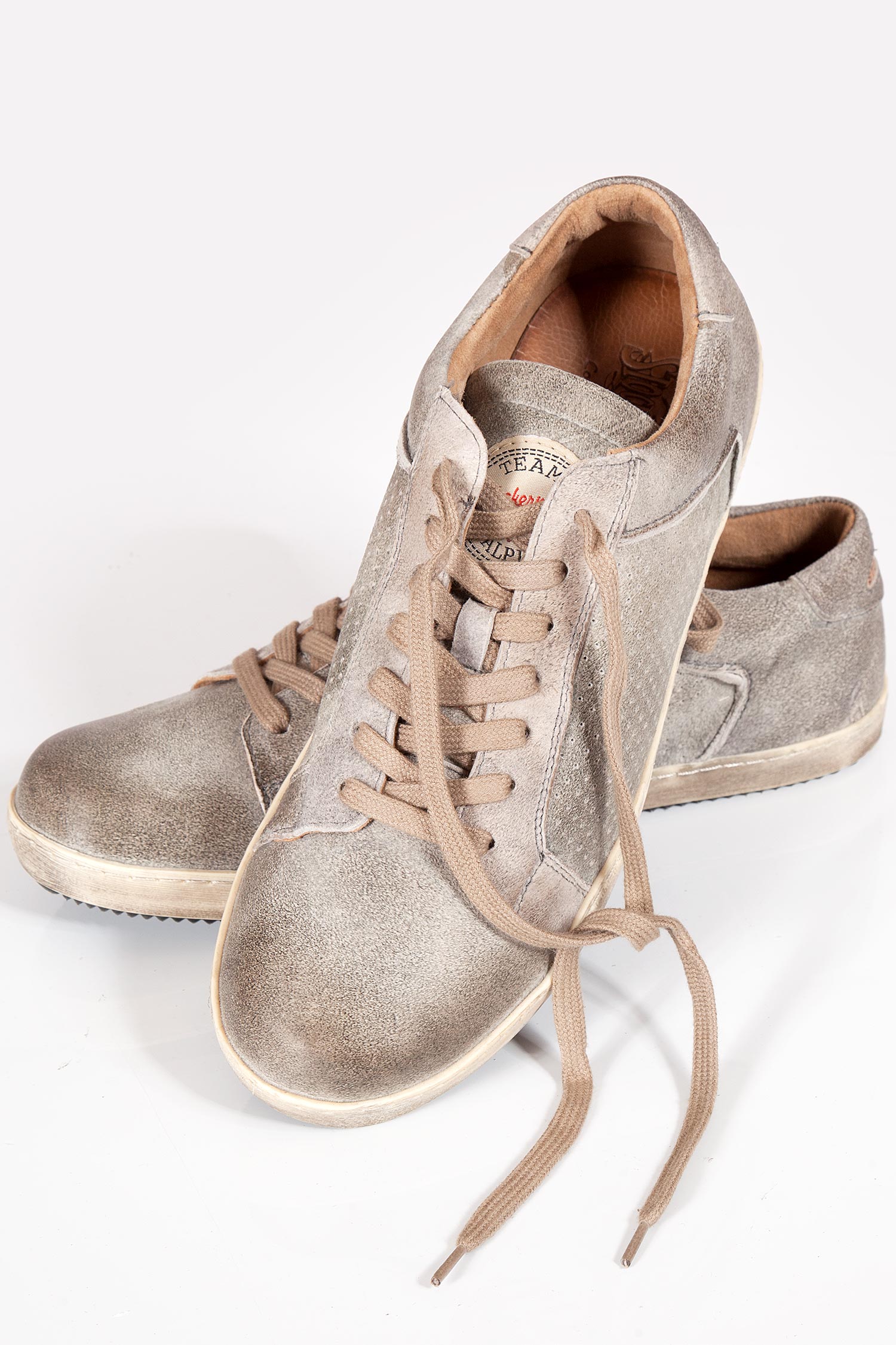 trachten-leder-sneaker-grau-1714-1049-gr2-20-03c-8164-c Herren Trachten Sneaker in rauch grau aus Leder Paar