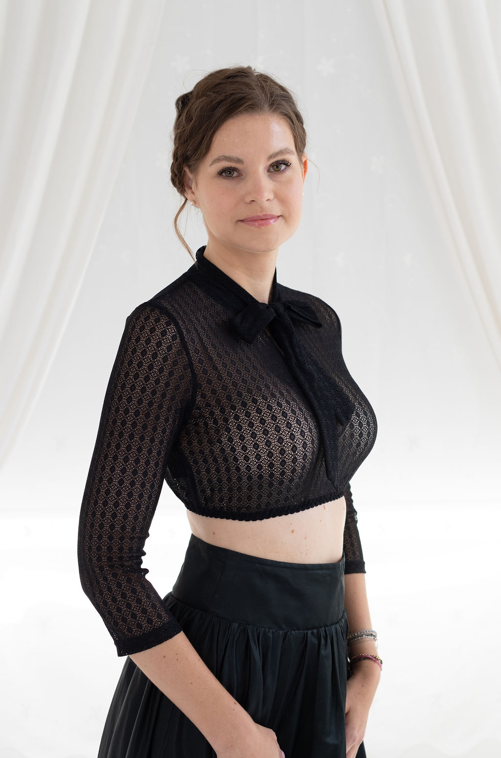 Dirndlbluse Liza von My Choice in Schwarz schleifenbluse schwarz my Choice