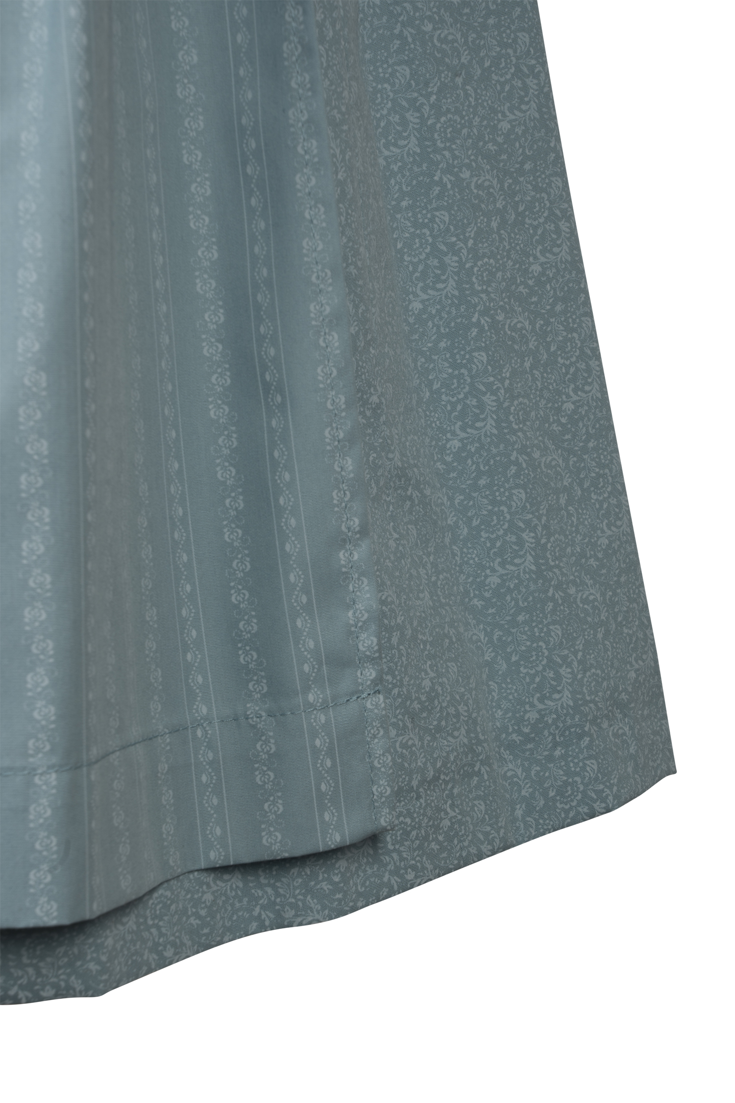 3091-1550-bl3-24-02-0604259 Dirndl Ida in hellem türkisblau - Detail Rock