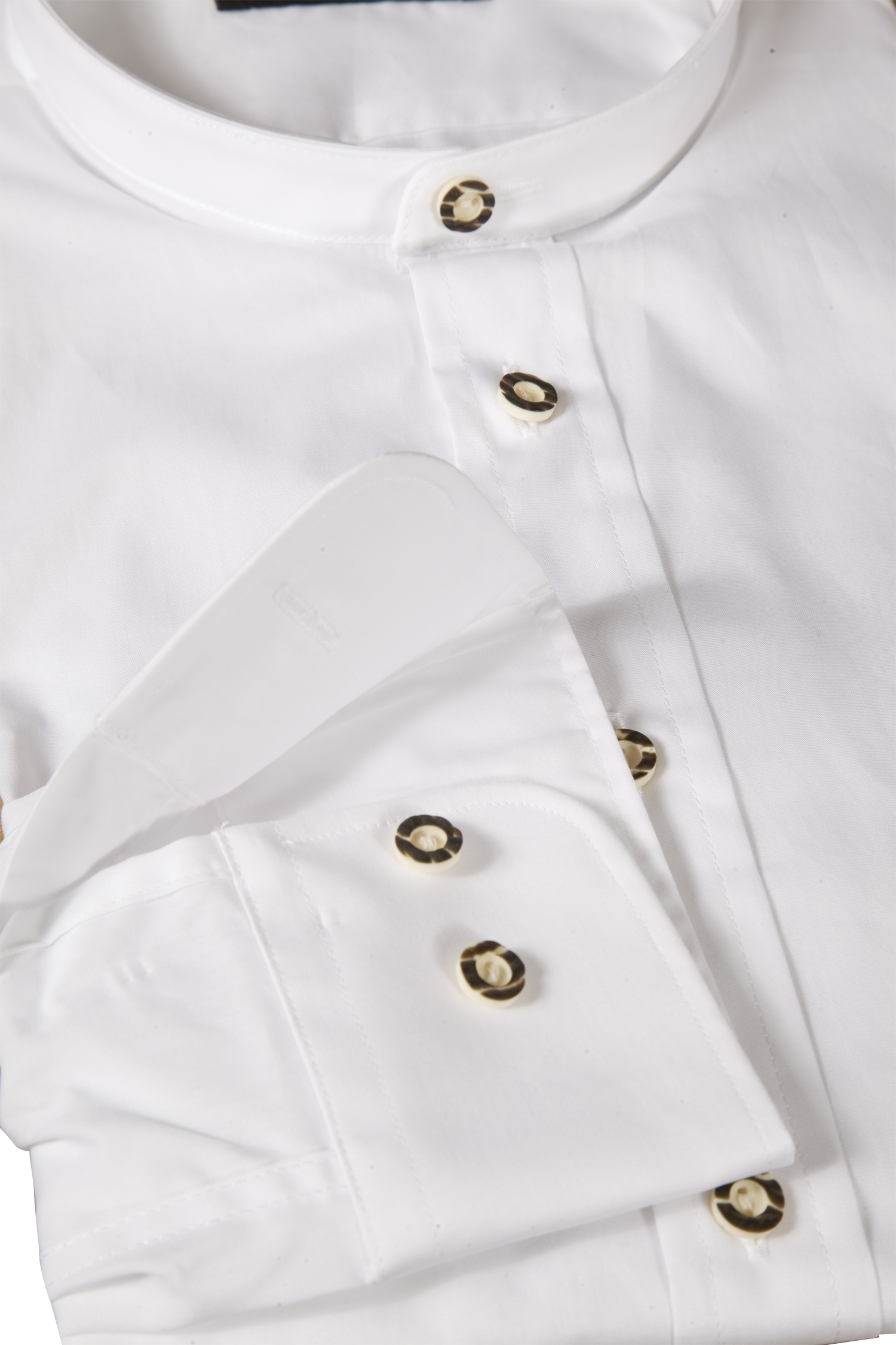 Trachtenhemd Wagner in weiß mit Stehkragen - Detail Ärmel