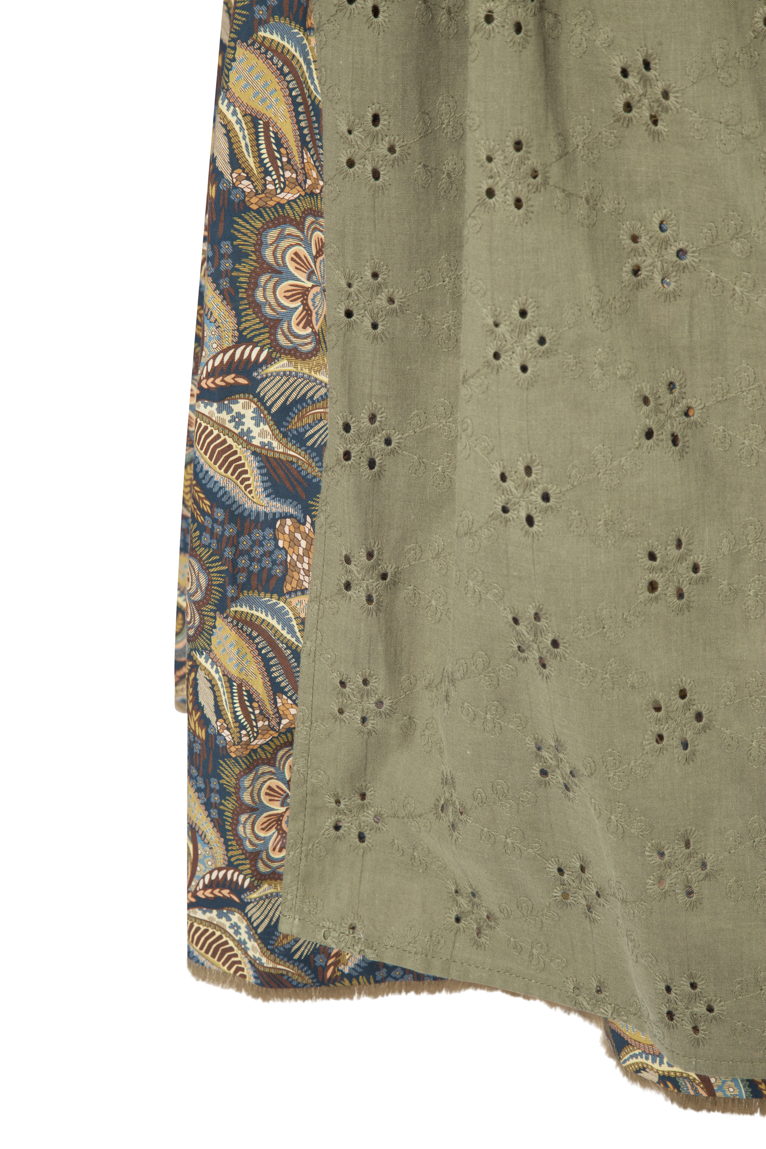 3099-0310-ol5-23-07b-1173 Sportalm Dirndl mit extra Taillengürtel - Detail Rock