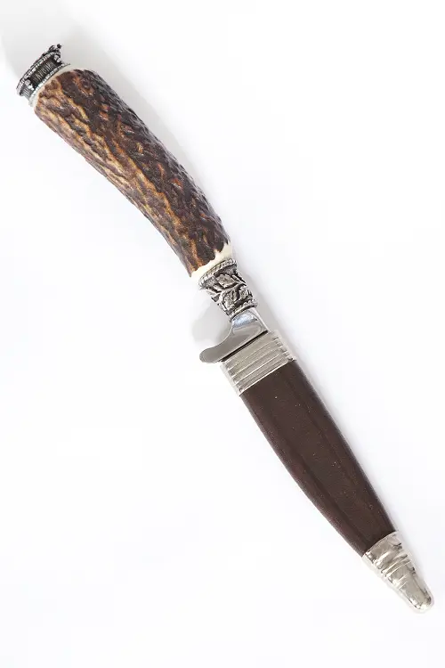 file_0559ff81a062cb empty