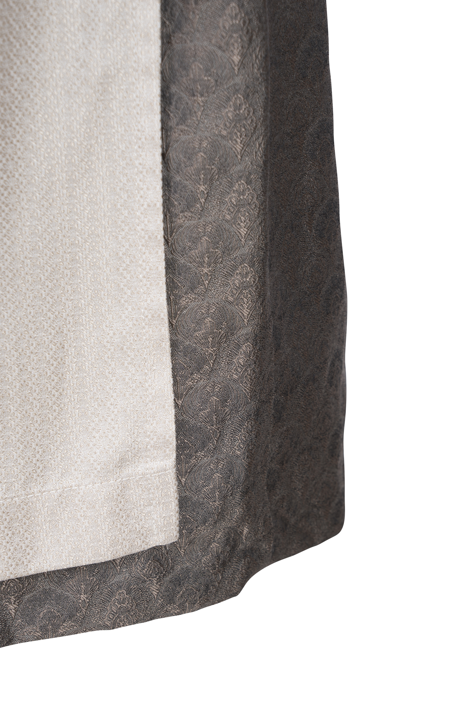 3093-0016-br8-24-01-3004101 Dirndl Marlene in schokobraun - Detail Rock