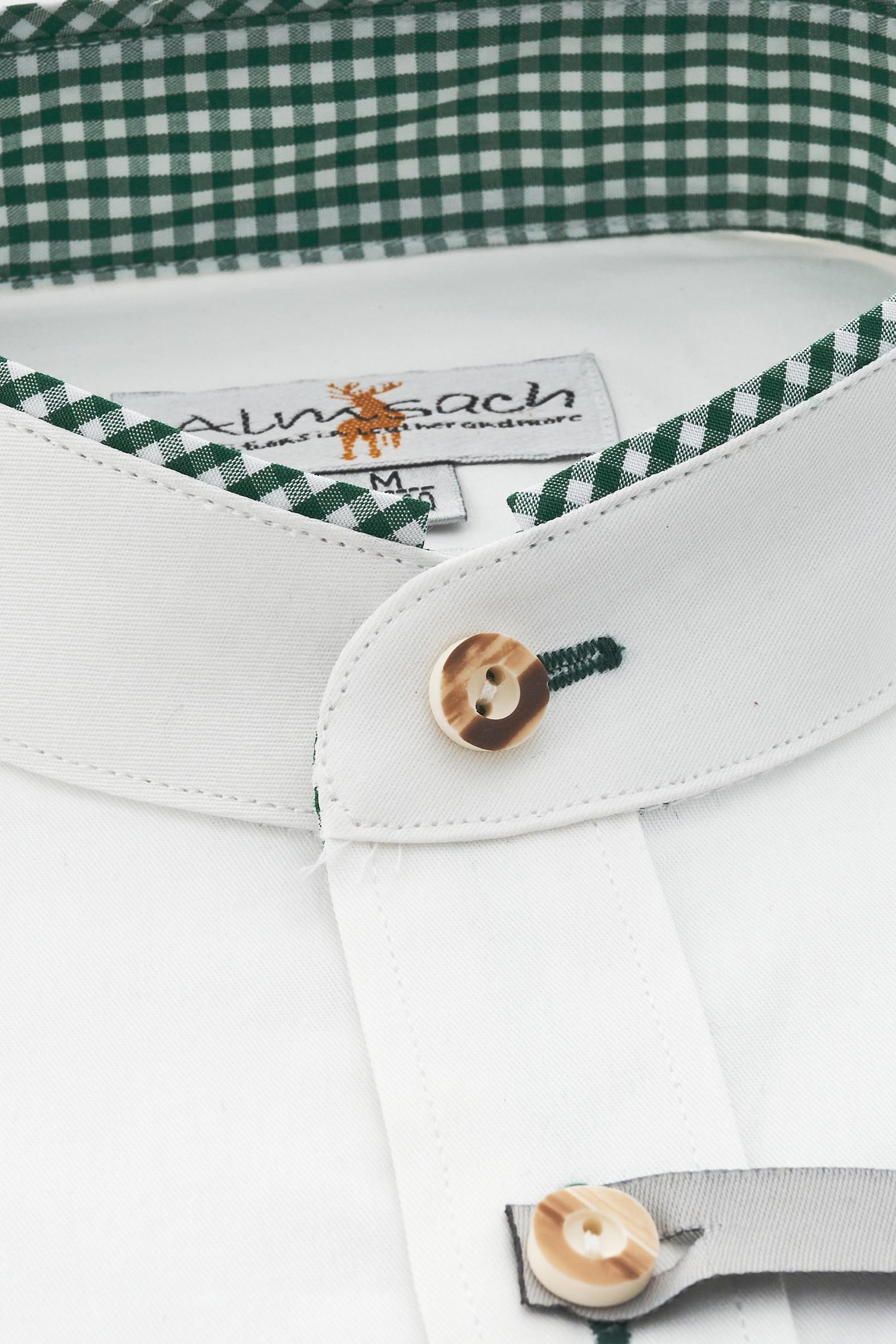 Hemd in Weiß von Almsach mit Grünen Applikationen