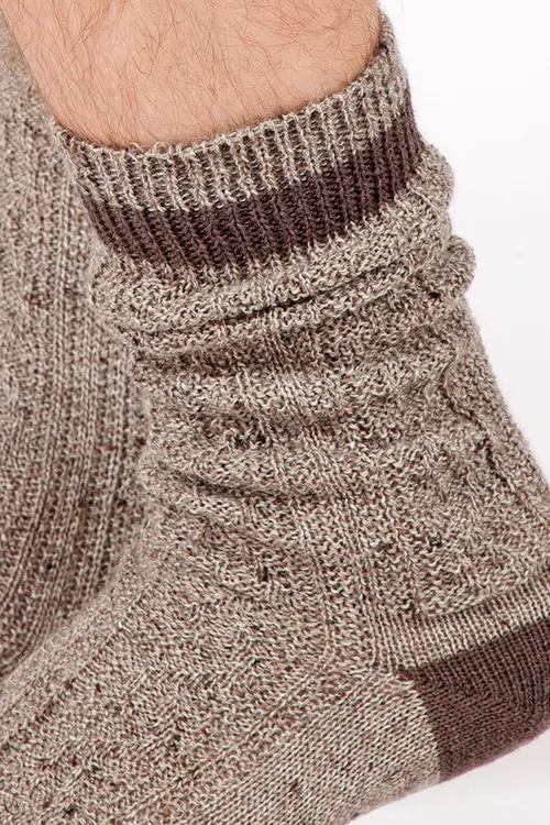 Herren Trachtensocken in mittelbraun melange Detail